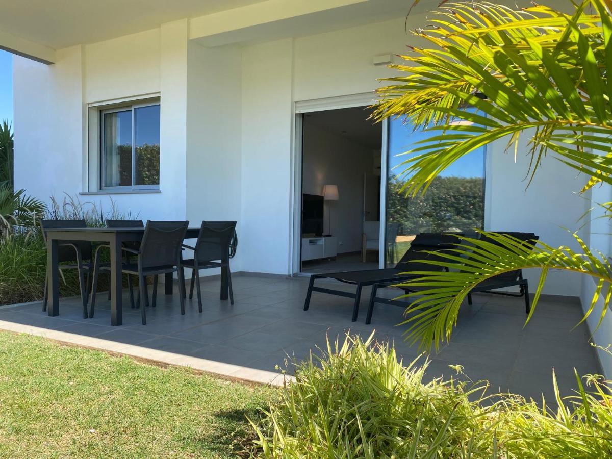 Albufeira Malpique Beach Apartment Luaran gambar