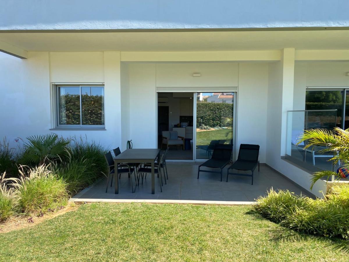 Albufeira Malpique Beach Apartment Luaran gambar