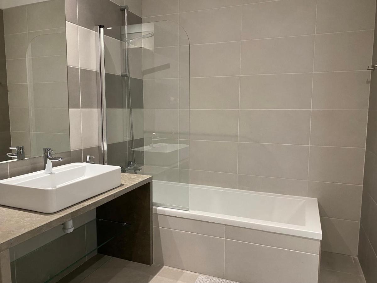 Albufeira Malpique Beach Apartment Luaran gambar